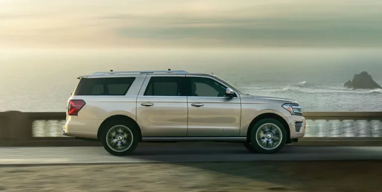 ford-expedition-2024-suv-diseno-interior-exterior-espacio-comodidad